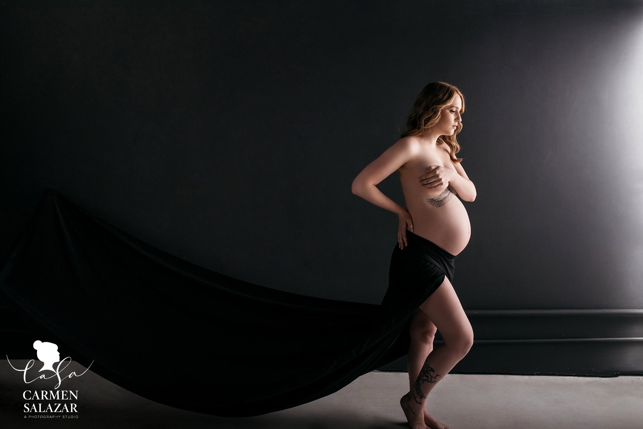 Maternity Boudoir, black background, topless blonde; Carmen Salazar Photography