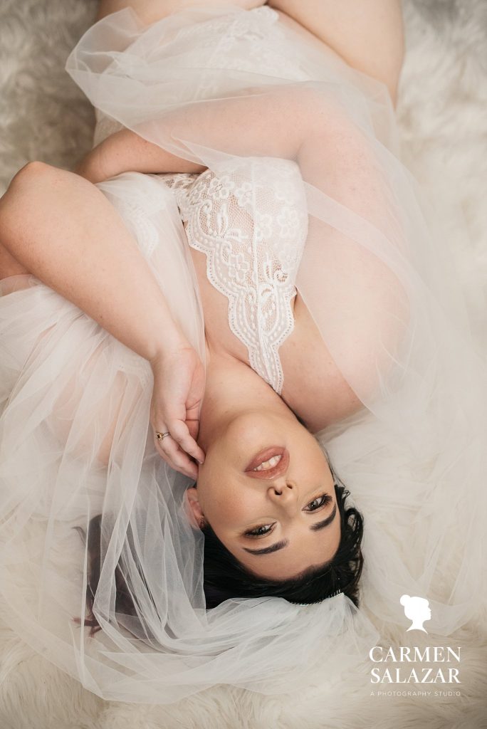 woman in bridal lingerie; boudoir photography repeat clients, photography by Carmen Salazar